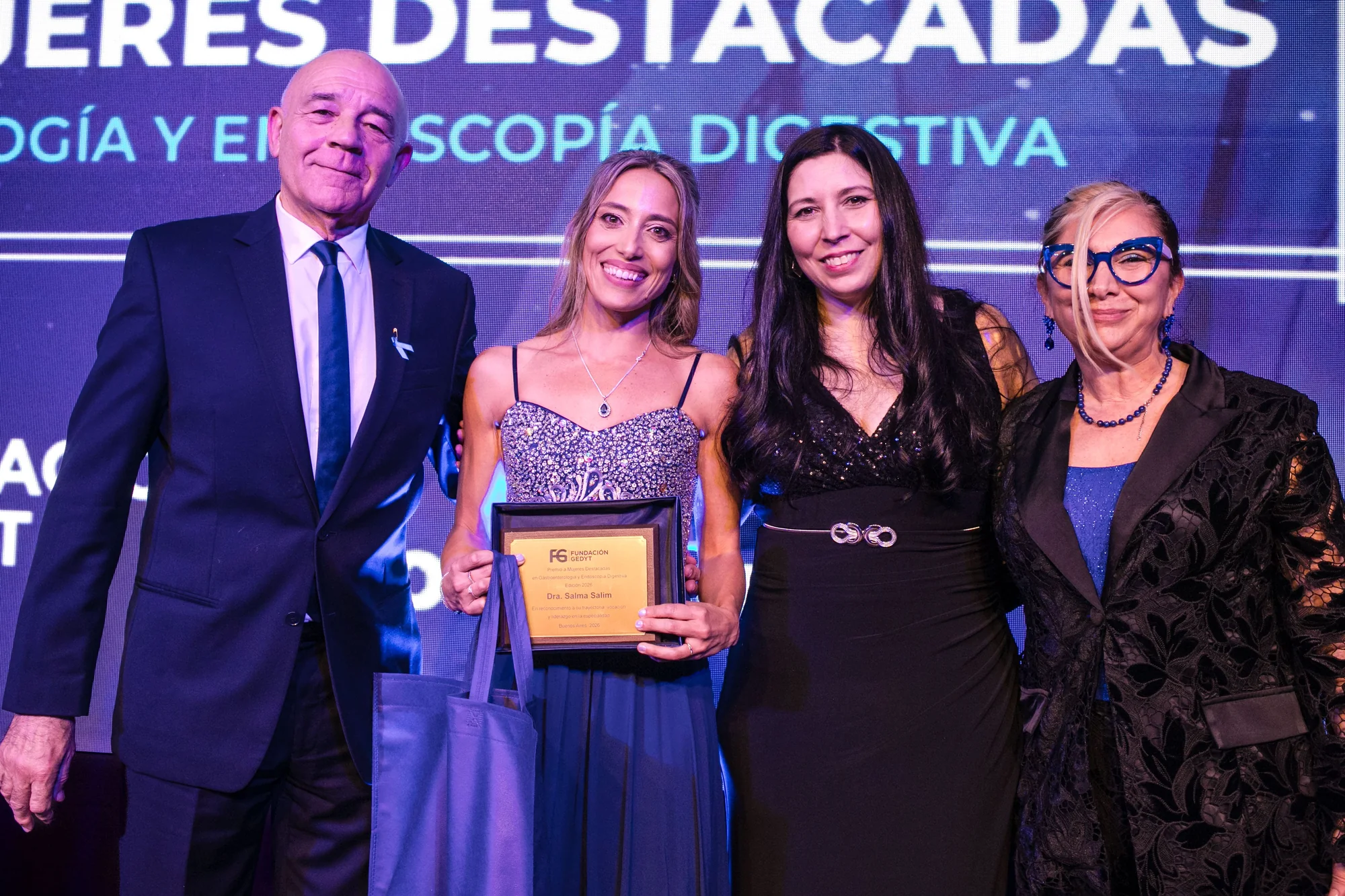Reconocimiento a mujeres destacadas en gastroenterología