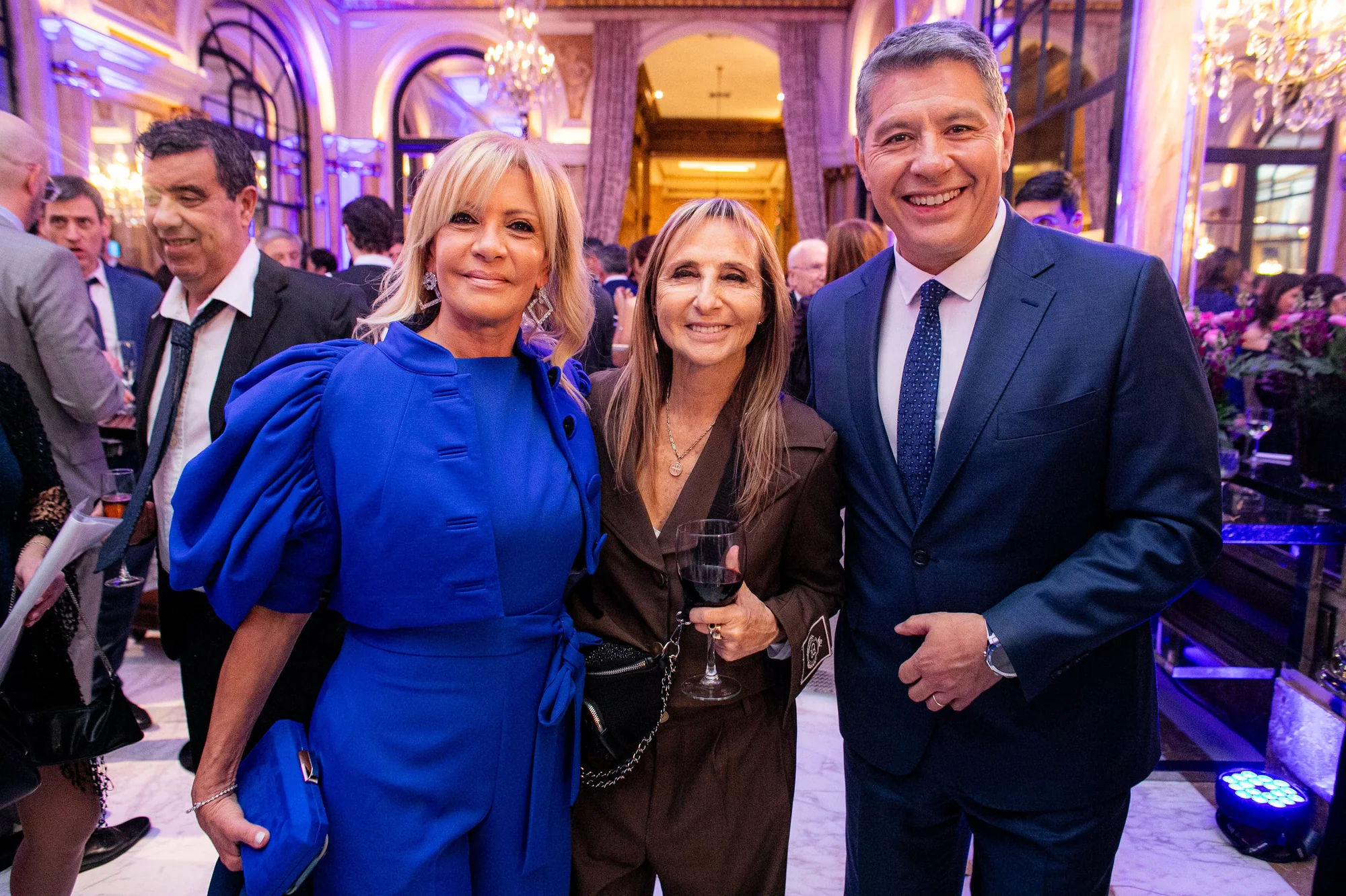 Invitados en el salón